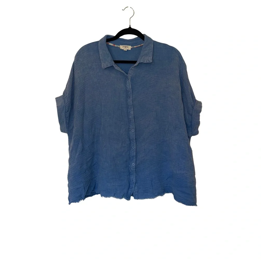 Umgee Blue Women's Button-Up Top - Picture 3 of 6